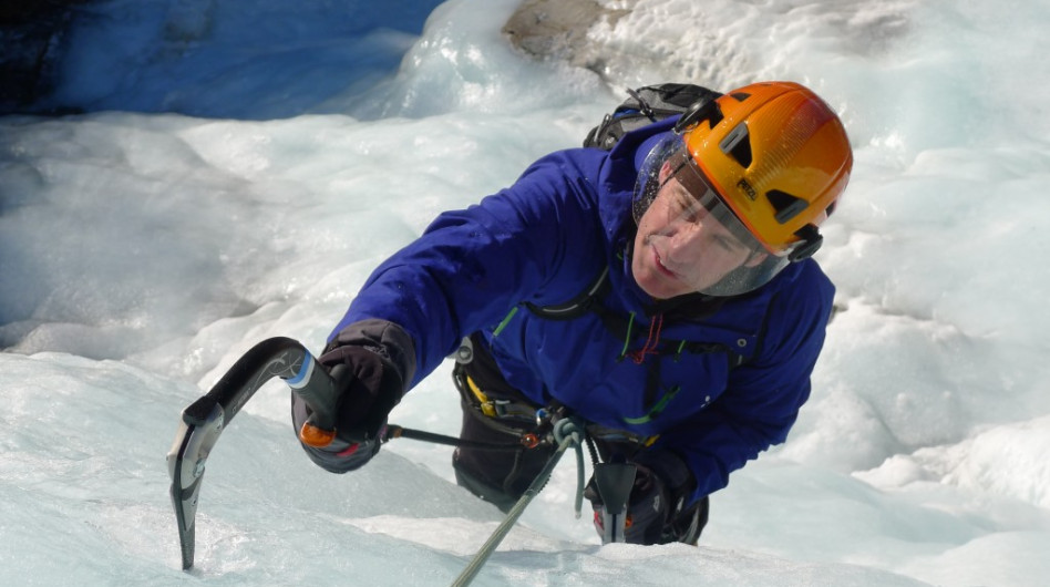 Ice climbing in sunny Norway!
